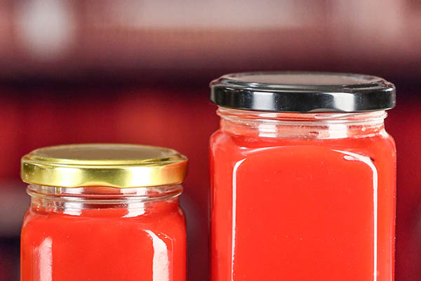 ketchup glass jar