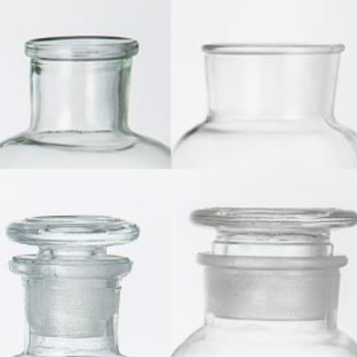 sklenená fľaša s činidlom