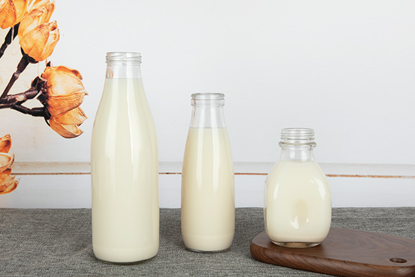 wholesale glass milk bottles